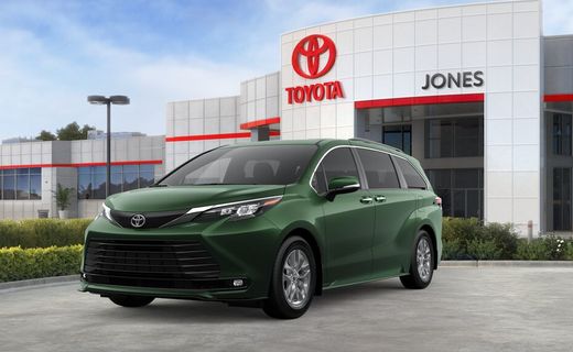 2026 Toyota Sienna XLE