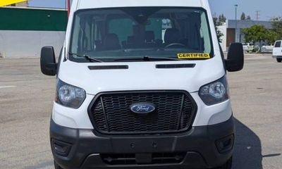 2022 Ford Transit XLT