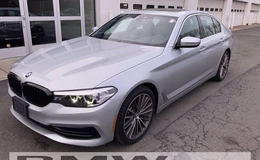 2019 BMW 540I