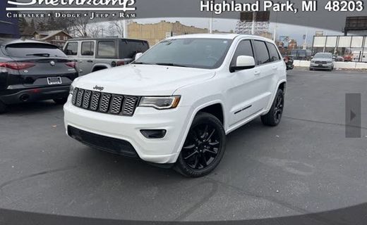 2020 Jeep Grand Cherokee Laredo