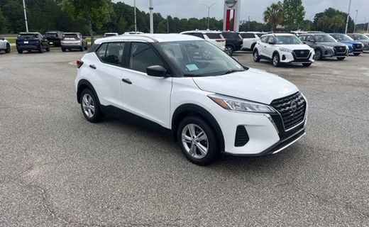 2024 Nissan Kicks S