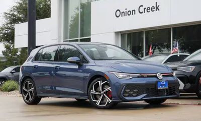 2026 Volkswagen Golf GTI SE