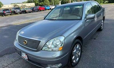 2001 Lexus LS 430
