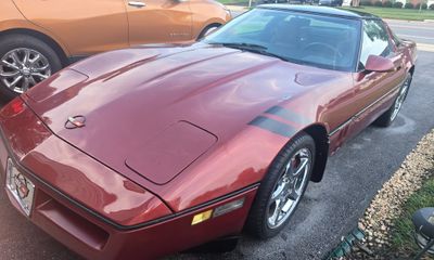 1988 Chevrolet Corvette Base
