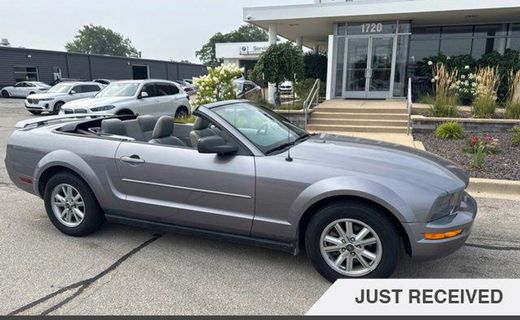 2006 Ford Mustang Base