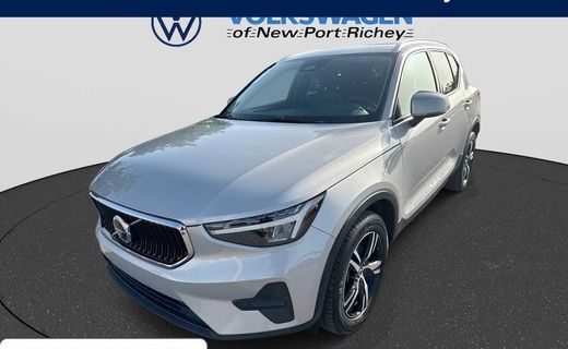 2023 Volvo XC40