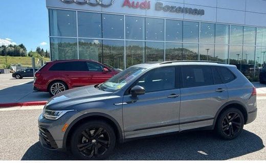 2024 Volkswagen Tiguan 4MOTION SE Black