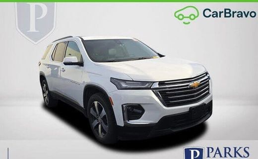 2023 Chevrolet Traverse LT