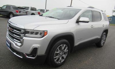 2018 GMC Acadia SLE 1