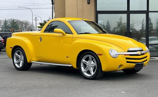2004 Chevrolet SSR LS