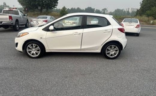 2014 Mazda MAZDA2