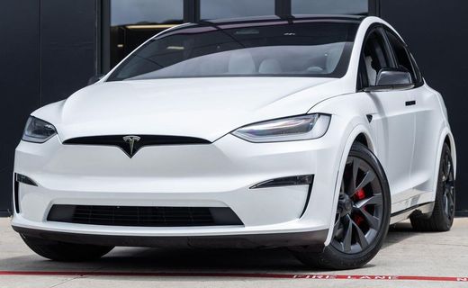 2023 Tesla Model X Plaid