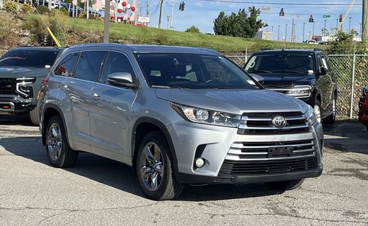 2017 Toyota Highlander
