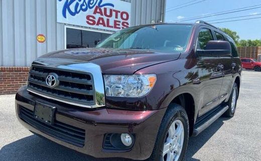 2016 Toyota Sequoia SR5 Grade