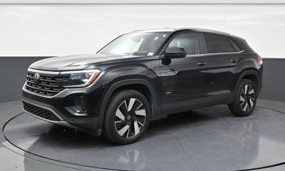 2024 Volkswagen Atlas Cross Sport SE W Technology