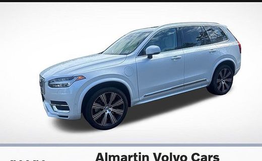 2025 Volvo XC90 Plus Bright