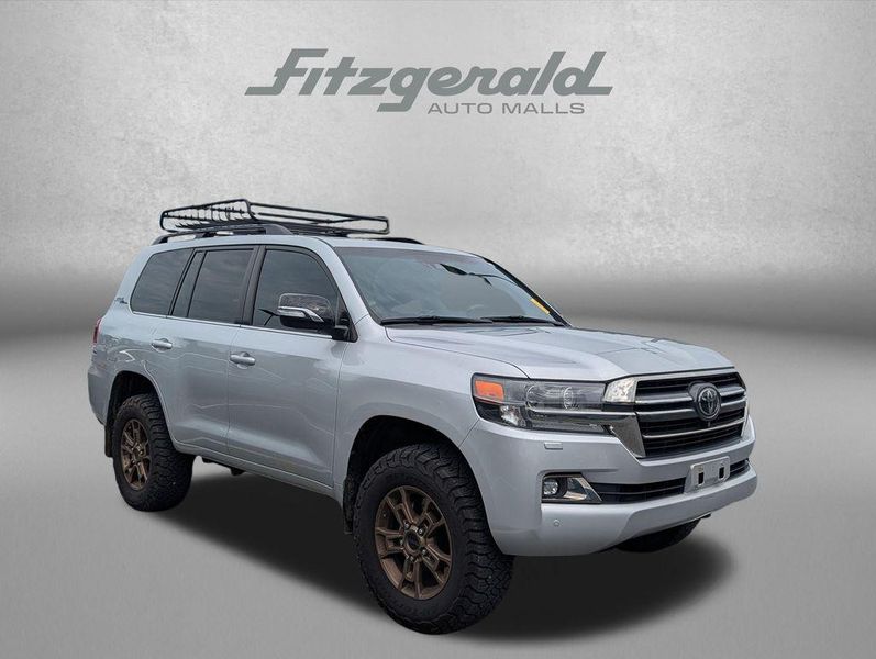 2021 Toyota Land Cruiser — a typically priced live listing