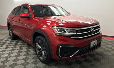 2022 Volkswagen Atlas Cross Sport 4Motion SEL R