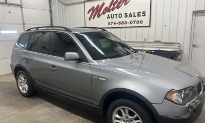2005 BMW X3 2 5I