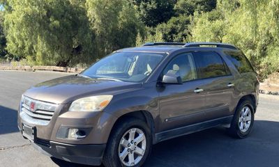 2008 Saturn Outlook XE