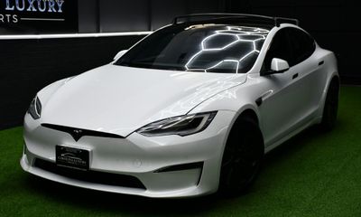 2021 Tesla Model S Plaid