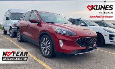2020 Ford Escape Titanium
