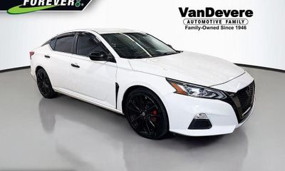 2019 Nissan Altima SR