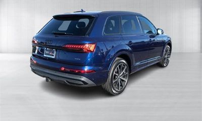 2023 Audi Q7 Quattro Premium Plus