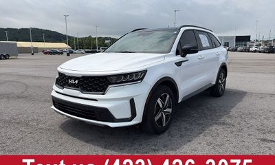 2022 Kia Sorento S