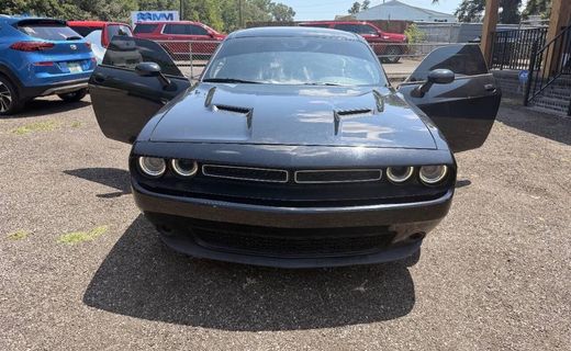 2015 Dodge Challenger SXT