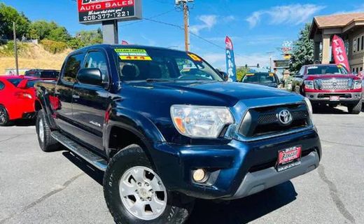 2013 Toyota Tacoma Delux