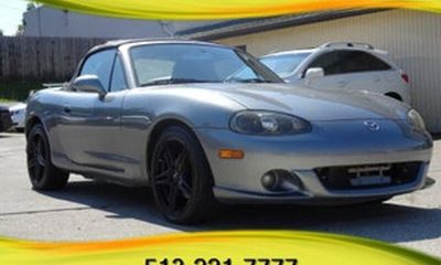 2004 Mazda MX-5 2 DR Turbo
