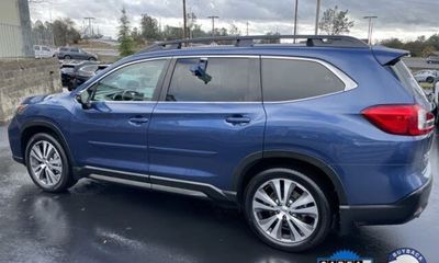 2020 Subaru Ascent Limited 7 ES