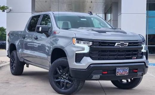 2026 Chevrolet Silverado Trail Boss LT