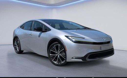 2023 Toyota Prius LE