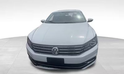 2019 Volkswagen Passat Wolfsburg