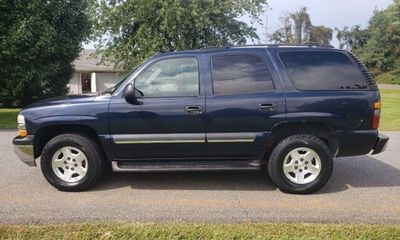2004 Chevrolet Tahoe LS