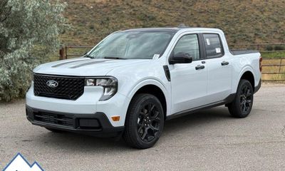 2026 Ford Maverick XLT