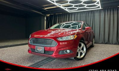 2014 Ford Fusion SE
