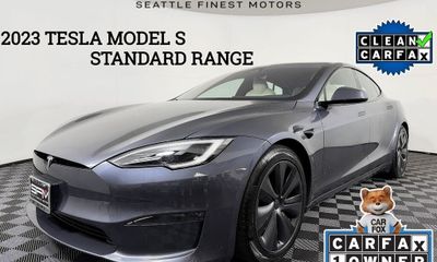2023 Tesla Model S Standard Range