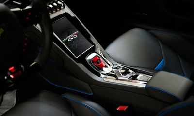 2020 Lamborghini Huracan LP 640 4