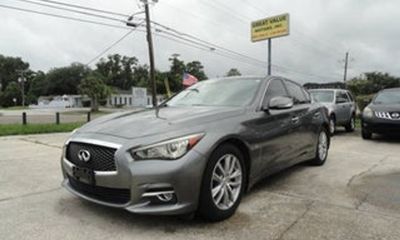 2017 Infiniti Q50 Premium