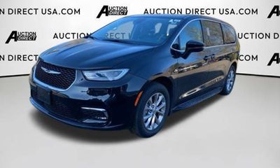 2023 Chrysler Pacifica Touring L