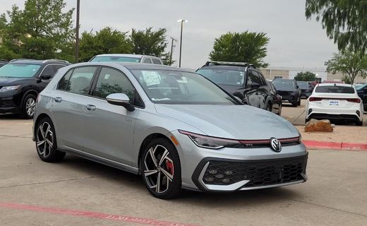 2026 Volkswagen Golf GTI SE