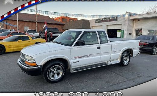 2001 Chevrolet S-10 Pickup