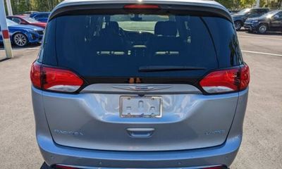 2019 Chrysler Pacifica Limited