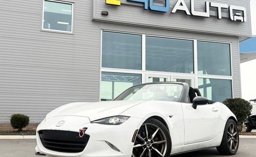 2020 Mazda MX-5 Sport
