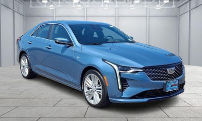 2023 Cadillac CT4 Premium Luxury