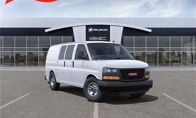 2024 GMC Savana 2500