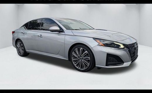 2023 Nissan Altima SL